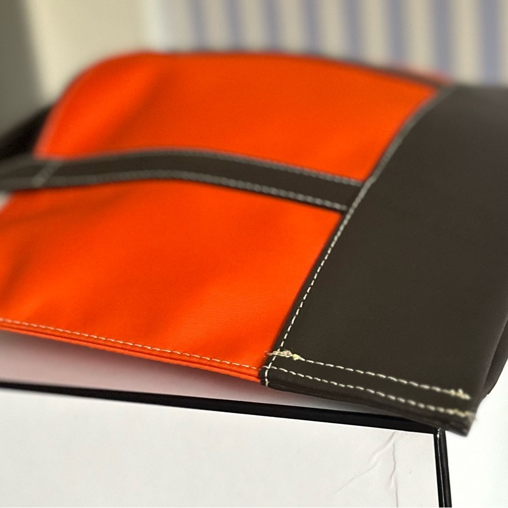 Lamarthe Tote EUC - Picture 9 of 12